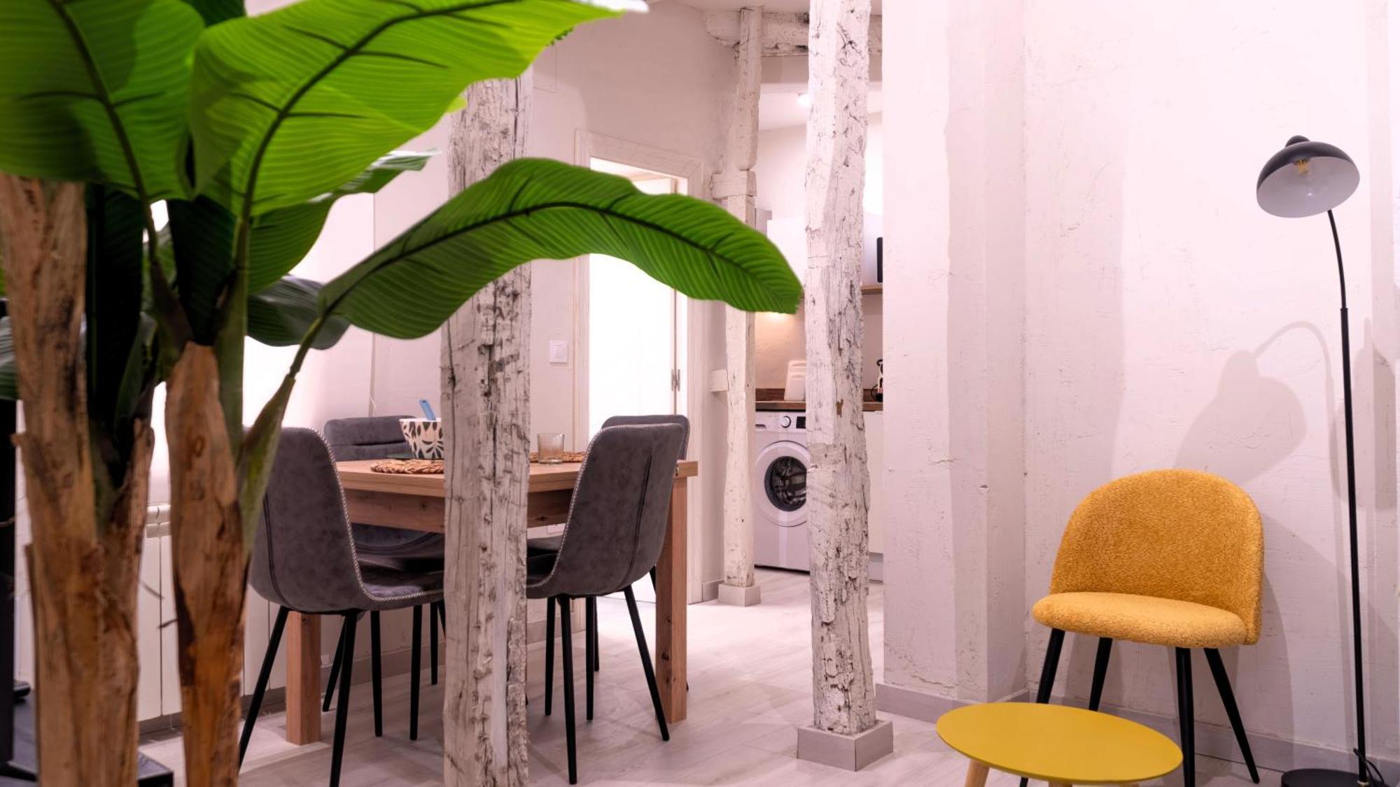 Apartamentos Carolina By Gaiarooms Leon Exterior photo